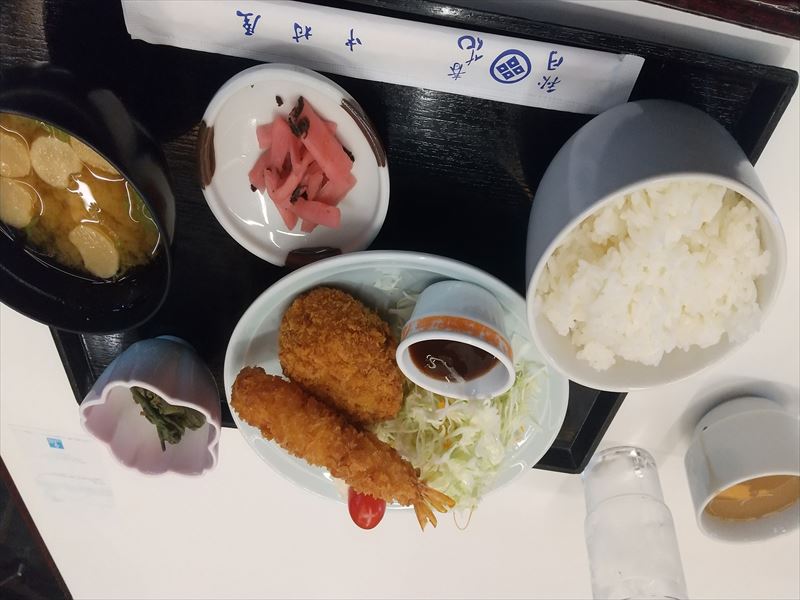 bランチ