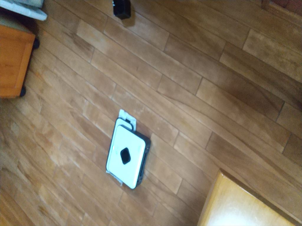 床拭きロボット
