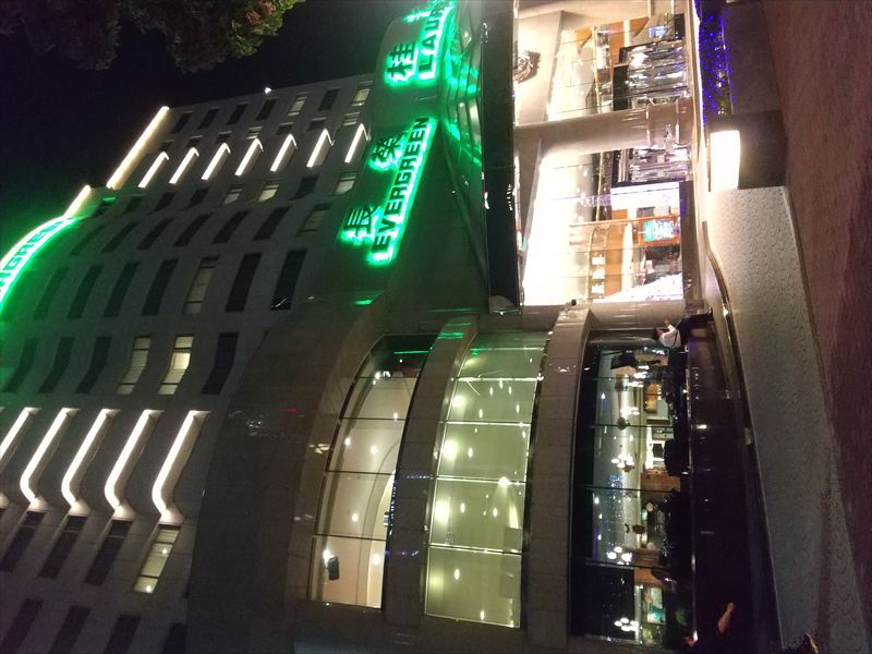 26日 ホテル外観