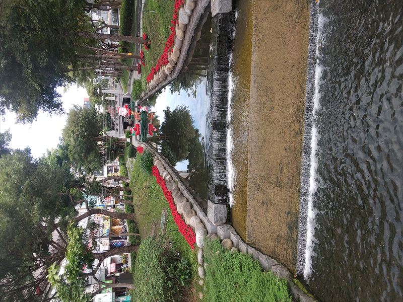 台中 街中の川