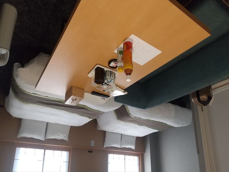 �P�U���@�z�e������