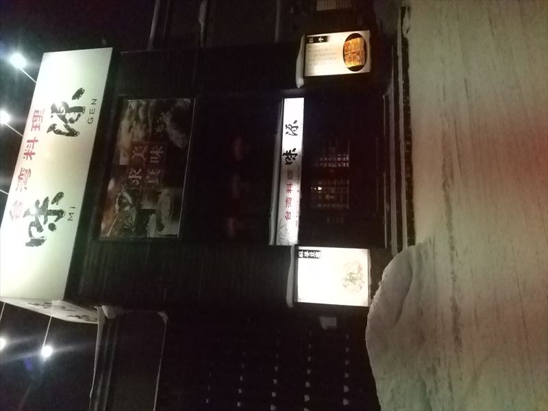 �����@����